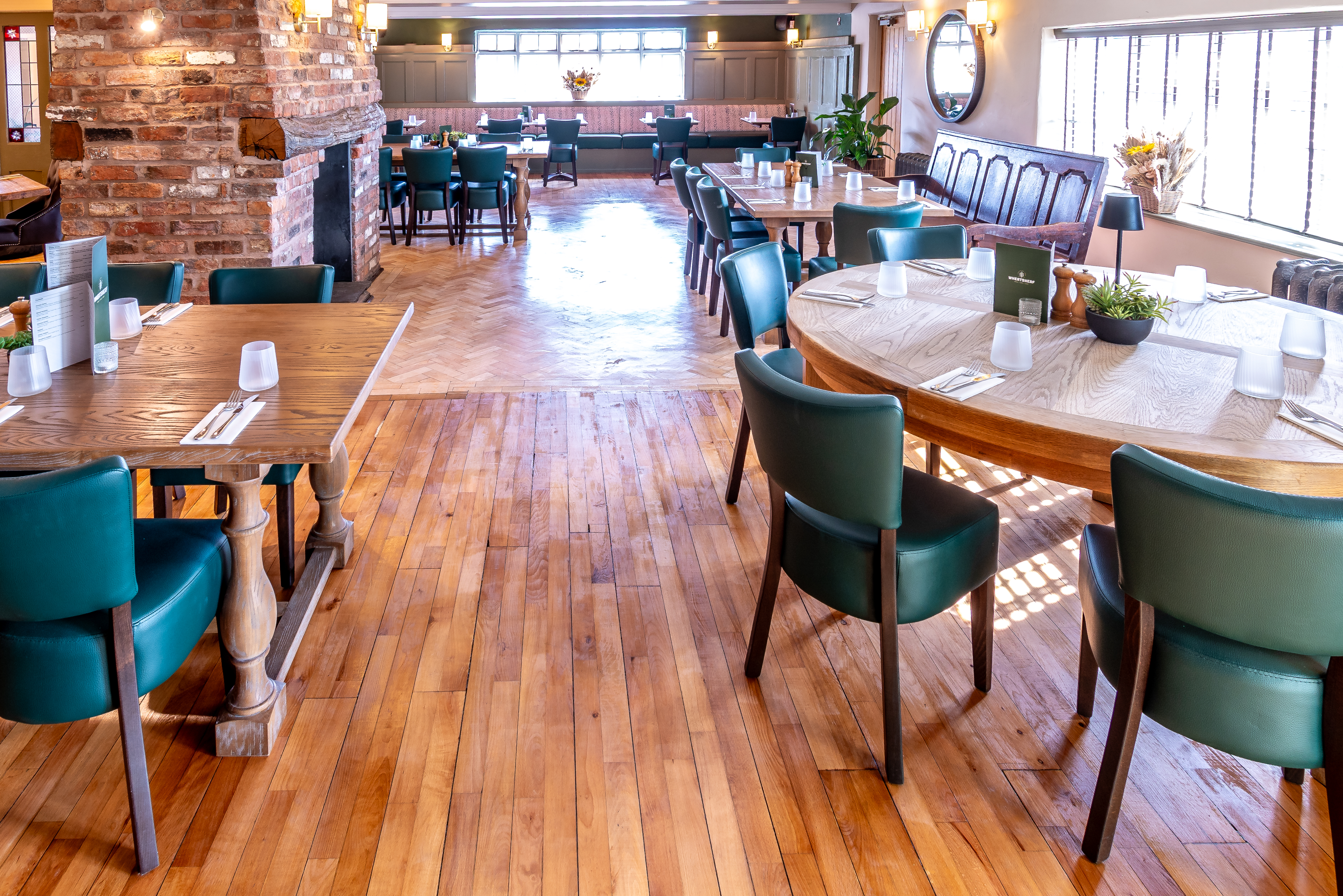 The Wheatsheaf Inn Menus & Booking